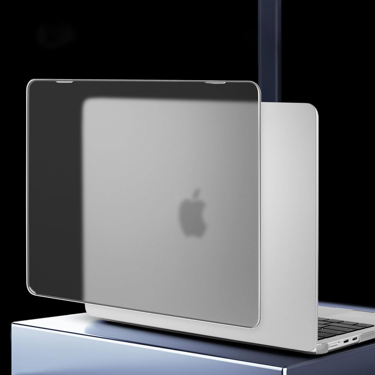 Macbook Air 13 inç Koruma Kılıfı Sert Kapak A2681/A3240/A3113/A3449