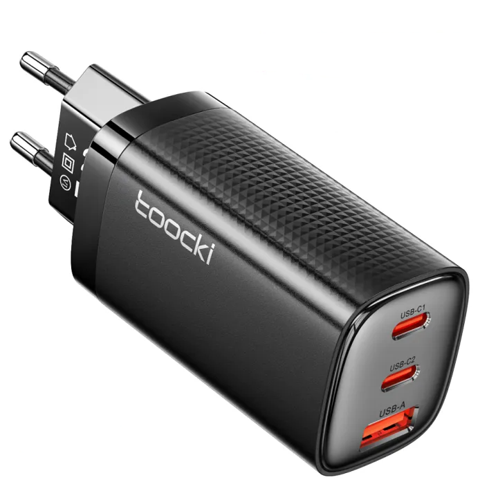 Toocki 67W GaN Hızlı Şarj Aleti – 2 USB-C + 1 USB-A, PD ve QC Destekli