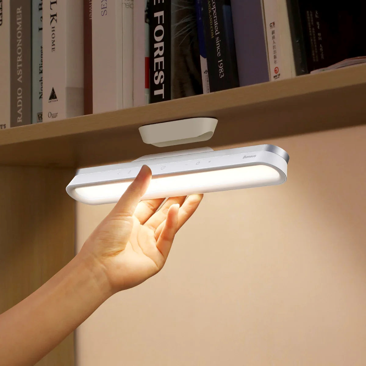 Baseus Magnetic Stepless Dimming Pro Şarjlı Manyetik LED Masa ve Dolap Lambası 3000K-5000K Ayarlanabilir Işık - DGXC-02